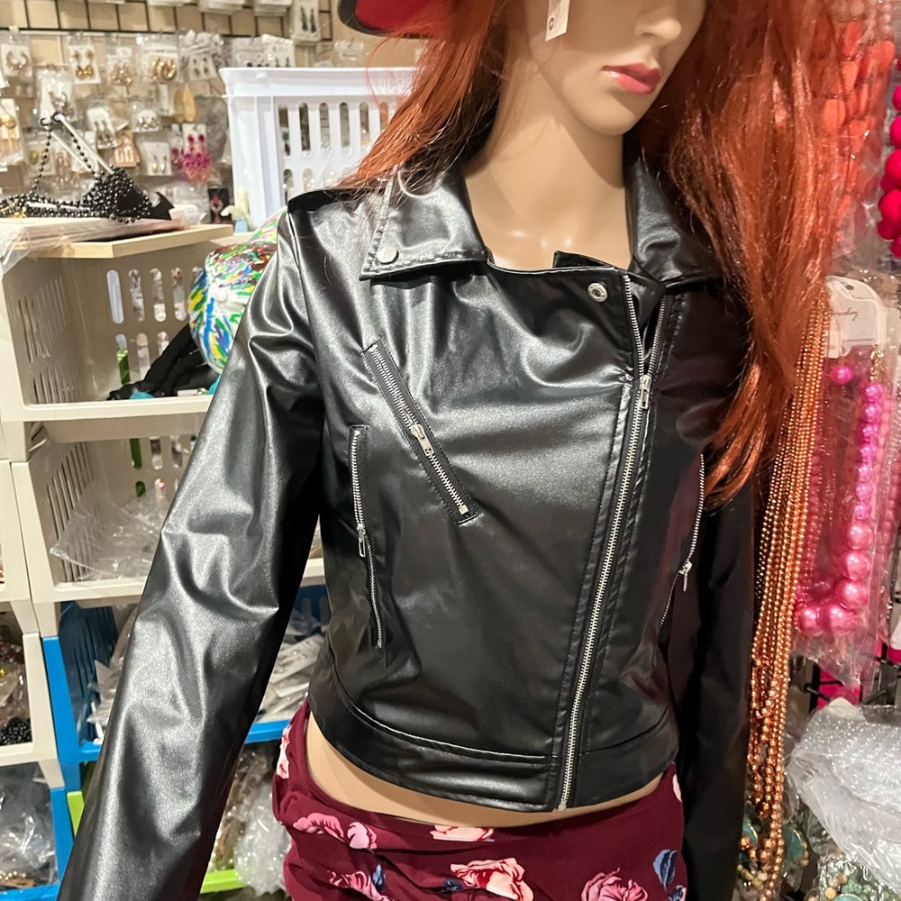 Black Jacket Leather Vegan Statement Medium Women… - image 6